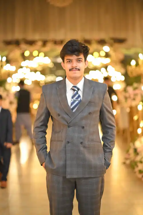 Hamza Khan CEO BrickBorne